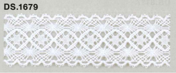 DS1679 Cotton Lace Width: 33mm Daisada