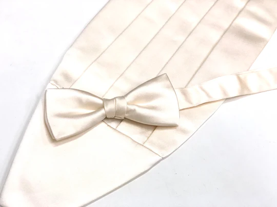 CM-3900 Cummerbund Made From Fujiyoshida Shawl Label Silk From Yamanashi Prefecture, Off-white[Formal Accessories] Yamamoto(EXCY)