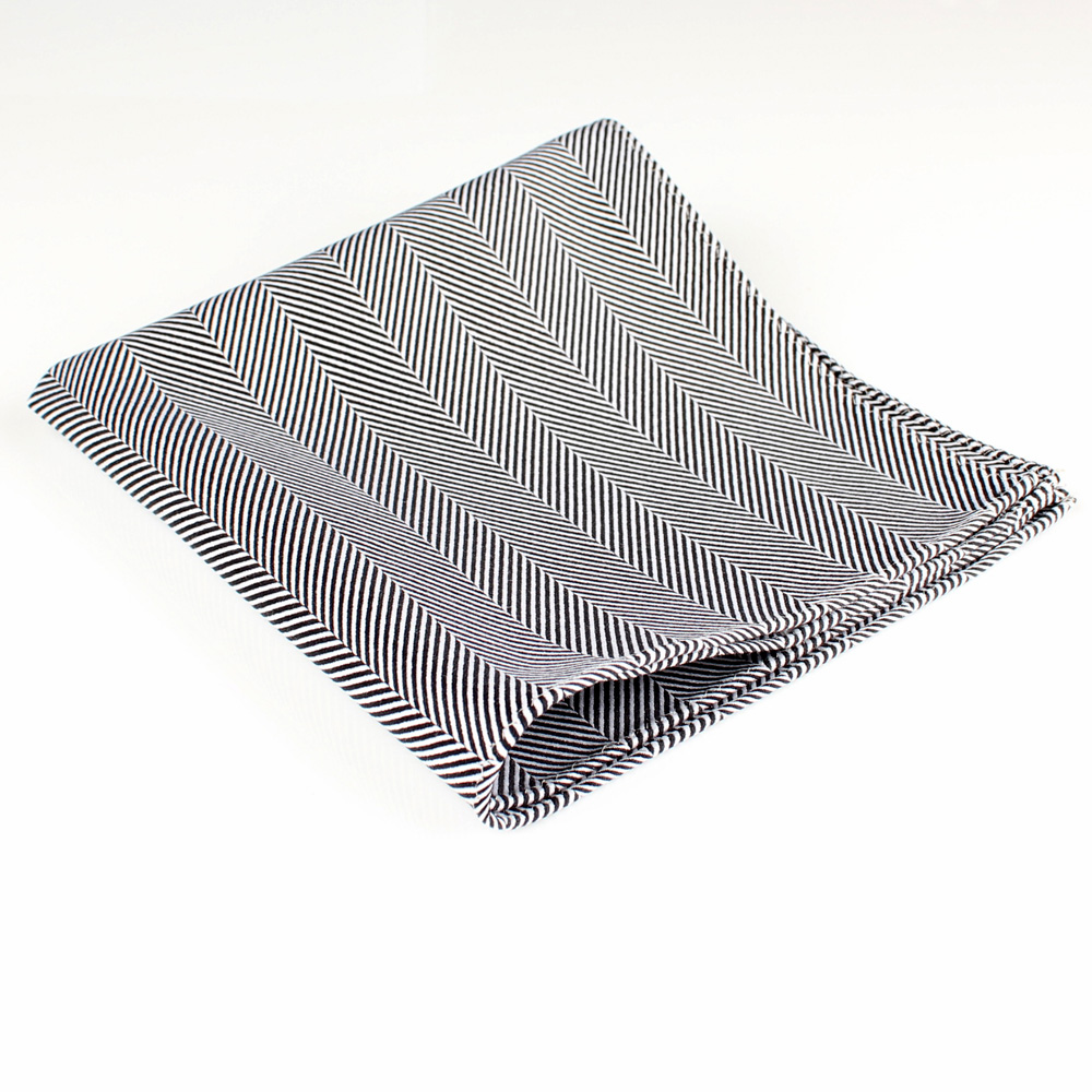 RCF-06 Made In England Ringhart Textile Herringbone Pattern Black Pocket Square[Formal Accessories] Yamamoto(EXCY)