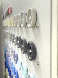 V134 Urea Resin Rimmed 4-hole Button DAIYA BUTTON(DAIYA BUTTON) Sub Photo