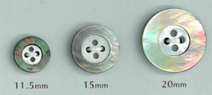 BW138 4-Hole Black Butterfly Shell Button With Rim