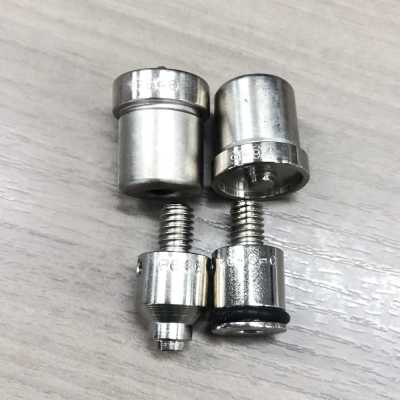 P646 4SETコマ P646 4-Piece Snap Fastener Set (Top Parts And Bottom Parts)