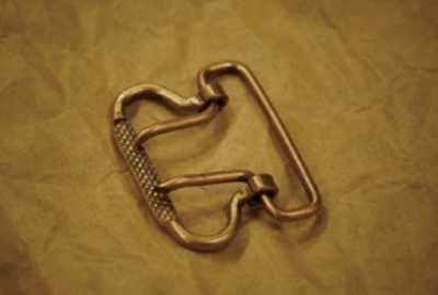 W-2PB25 Double-prong Buckle 25mm, Iron