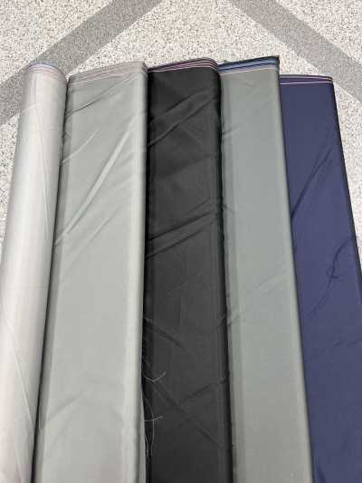 アトラスシルバー Cupro Polyester Satin Solid