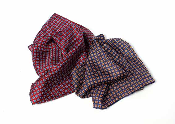 PCF-2 Pocket Square Italian Printed Silk Small Pattern Navy Blue/Wine Red
