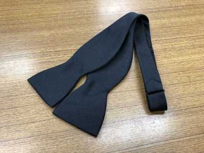 VMT-04 Hand-tied Bow Tie Using VANNERS Fabric Black Twill