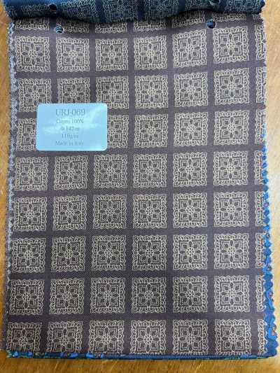 URJ-069 Made In Italy 100% Cupro Printed Lining, Wine Base, Beige Pattern