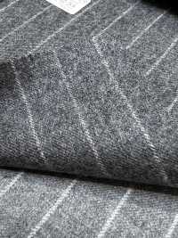 69582-55 26AW HERDREX [Tasmanian Flannel] Silk And Wool Gray Stripe[Textile] Kunishima Co., Ltd. Sub Photo